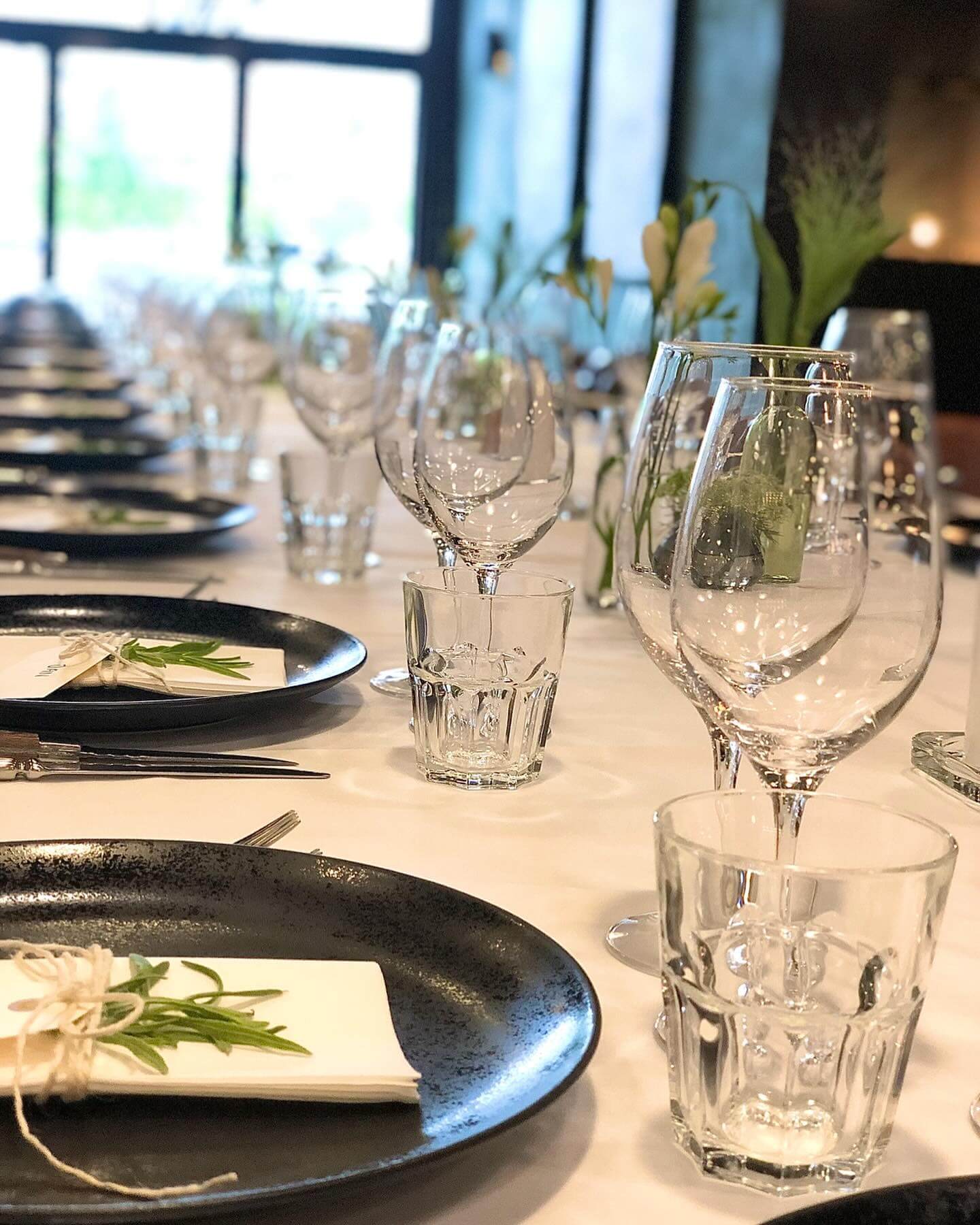 Stemningsfuld indretning hos Restaurant Cook's